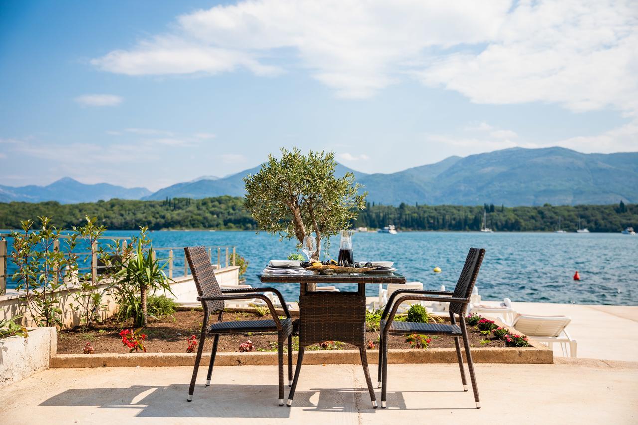 Apartmani Mia Tivat Dış mekan fotoğraf