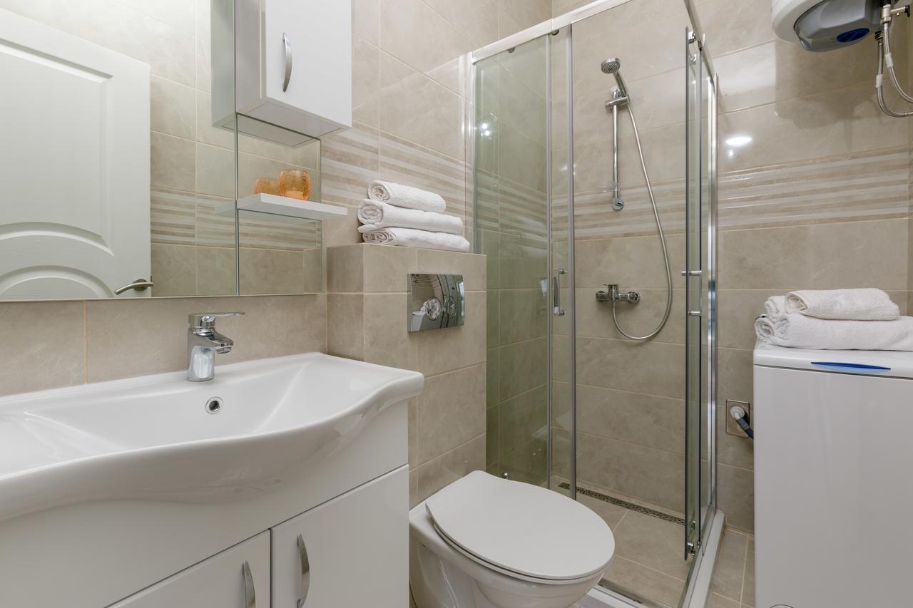 Apartmani Mia Tivat Dış mekan fotoğraf