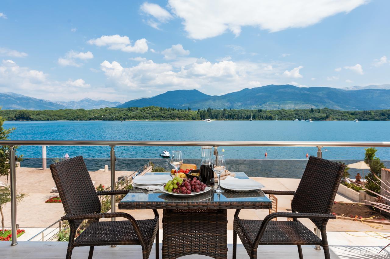 Apartmani Mia Tivat Dış mekan fotoğraf