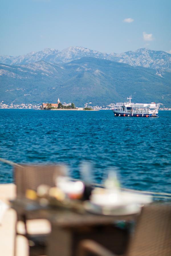 Apartmani Mia Tivat Dış mekan fotoğraf
