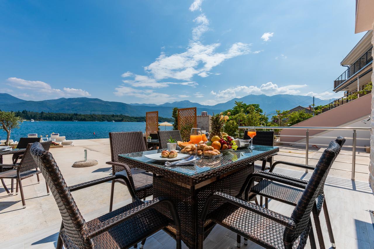 Apartmani Mia Tivat Dış mekan fotoğraf
